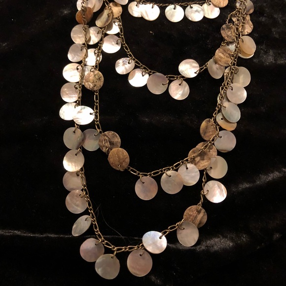 Multi-Strand Shell Necklace - Picture 2 of 2